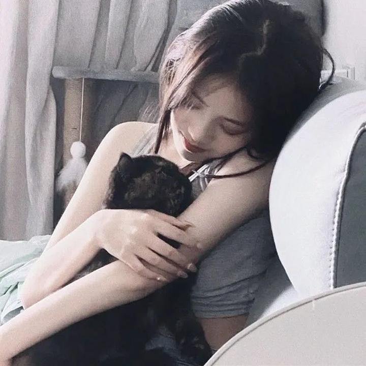 小智是女孩啦！