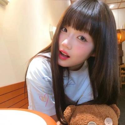 黑色与褐色